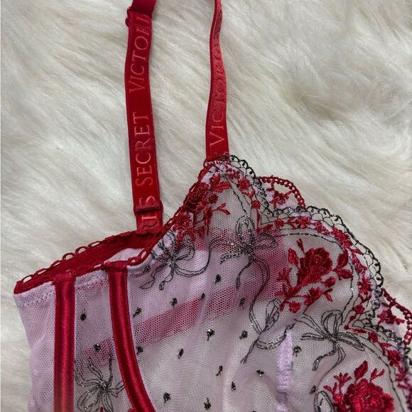 Victoria’s Secret Very Sexy Low Cut Demi Bra with Pink Lace & Embroidered - Picture 2 of 4